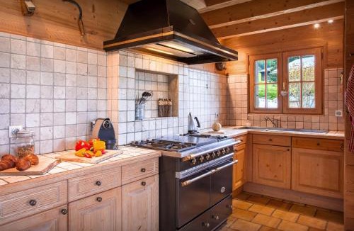 Saint-Jean-de-Sixt Ski Chalet | Chalet Flocon Magique - OVO Network