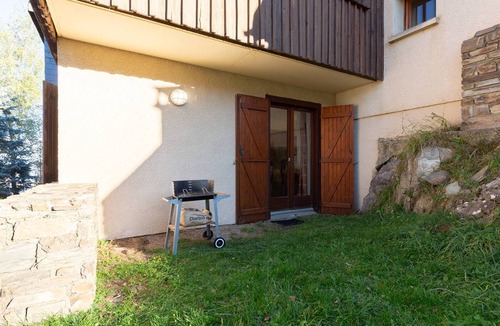 Loudervielle Ski Chalet | Chalet for 6 in Peyragudes with fireplace and BBQ