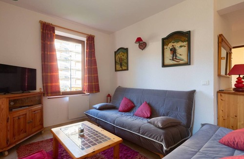 Loudervielle Ski Chalet | Chalet for 6 in Peyragudes with fireplace and BBQ