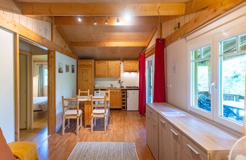 Fenouillet Ski Chalet | Chalet for 6 with Terrace