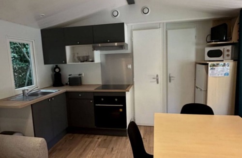 Saint-Vincent-de-Lamontjoie Ski Chalet | Chalet for 6 with Terrace and Equipped Kitchen