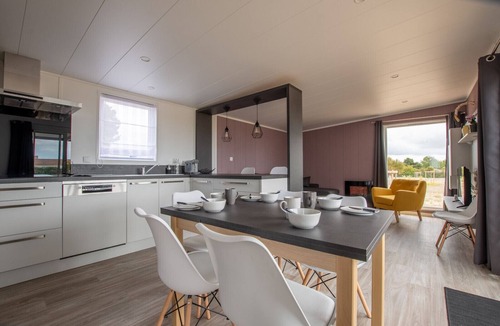 Bretignolles-sur-Mer Ski Chalet | Chalet for 6, holiday residence with swimming pool
