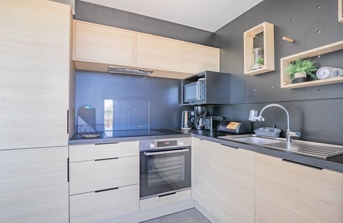 Bretignolles-sur-Mer Ski Chalet | Chalet for 6, holiday residence with swimming pool