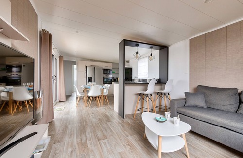 Bretignolles-sur-Mer Ski Chalet | Chalet for 6 people - indoor swimming pool