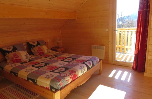 Allos Ski Chalet | CHALET