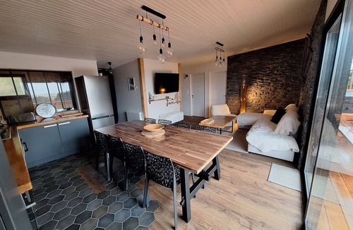 Besse-et-Saint-Anastaise Ski Chalet | Chalet Marghan Super Besse 8+2 persons with Spa
