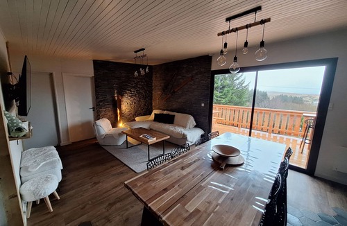 Besse-et-Saint-Anastaise Ski Chalet | Chalet Marghan Super Besse 8+2 persons with Spa