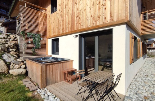 Saint-Nicolas-de-Veroce Ski Chalet | Chalet ski-in/out, sauna & spa, Mont-Blanc view
