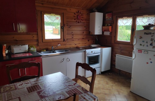 Saint-Leger-de-Fougeret Ski Chalet | Chalet des Michots