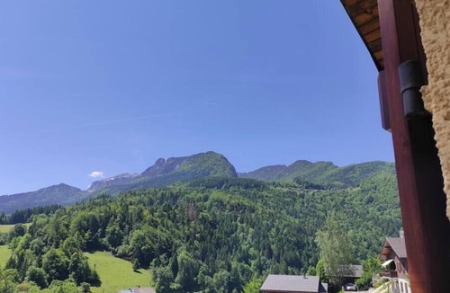 Saint-Pierre-d'Entremont Ski Chalet | Chalet des ORCHIDÉES en Chartreuse