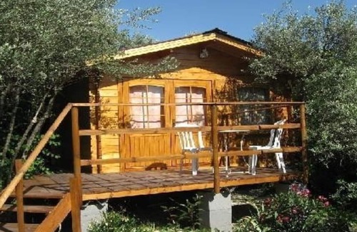 Crillon-le-Brave Cottage | Chalet in Provencal pine forest