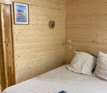 Saint-Vincent-de-Paul Apartment | Chalet