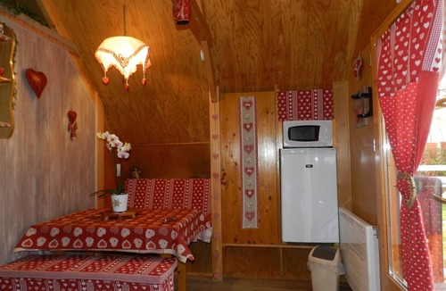 Saint-Just-de-Claix Ski Chalet | CHALET GÎTE LES TOURTEREEAUX (LEVERCORS)