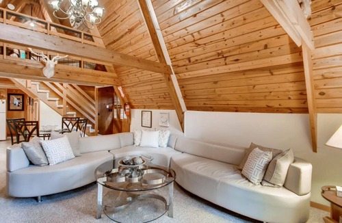 Chalet Village Ski Chalet | Chalet Getaway! Great Location By Mountain Stream On Ski Mountain Rd! Hot Tub