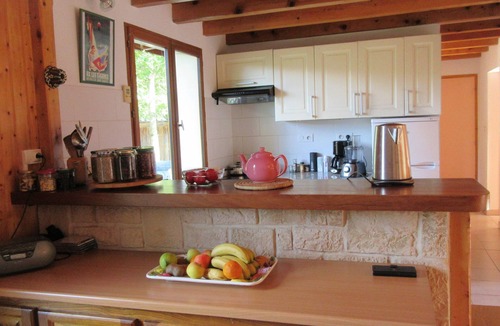 Ax-les-Thermes Ski Chalet | Chalet/Gite "Les Althéas" in a quiet location, mountain view, on the edge of a forest
