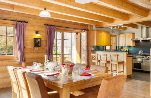 Val d'Illiez Ski Chalet | Chalet Godfrey by Interhome