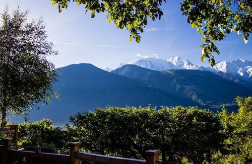 Passy Ski Chalet | Chalet-Grenier-Mobility bath-Mountain view
