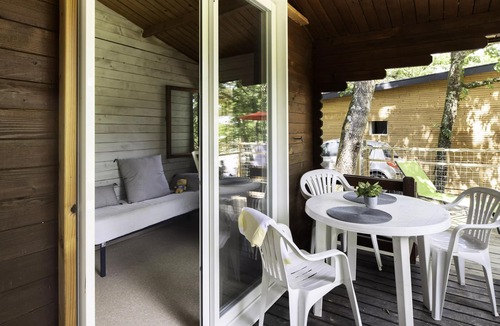 Bretagne-d'Armagnac Ski Chalet | Chalet Guzet 3 Zimmer 4 Personen