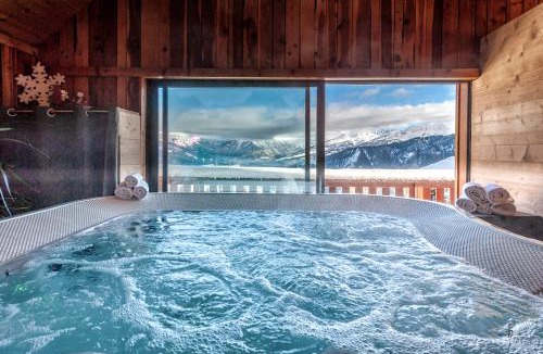 Pra Loup Hotel | Chalet Hôtel Les Blancs