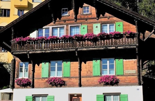 St. Moritz Ski Chalet | Chalet Haus am See
