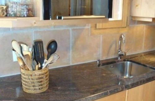Grimentz Ski Chalet | Chalet high standing close to the slopes for 12 persons : 1. floor : living-room with wood stove - k
