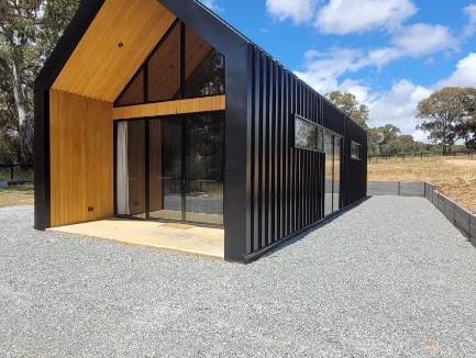 Sampson Flat House | Chalet Hills