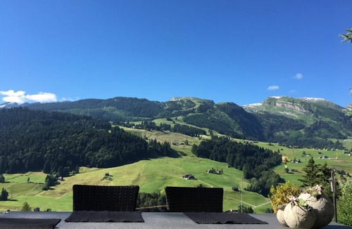 Wildhaus Ski Chalet | Chalet "Höckli" with mountain view