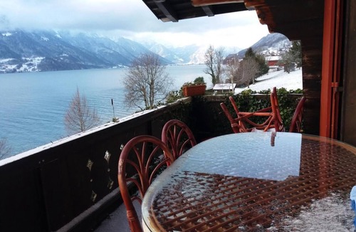 Oberried am Brienzersee Apartment | Chalet Holzwurm by Interhome