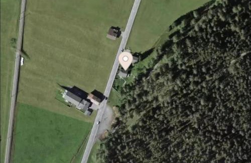 Laret House | Chalet Horn Trailside Retreat
