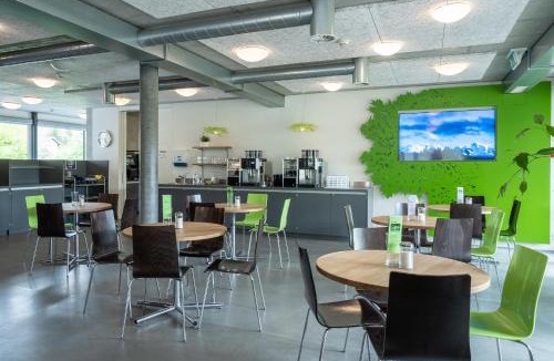 Central Interlaken Hostel | Chalet Hostel @ Backpackers Villa Interlaken