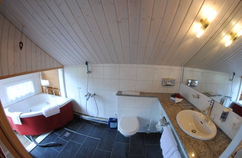Kandersteg Hotel | Chalet Hotel Adler