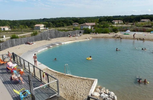 La Chapelle-Hermier House | Chalet house in a quiet residence with heated swimming pool