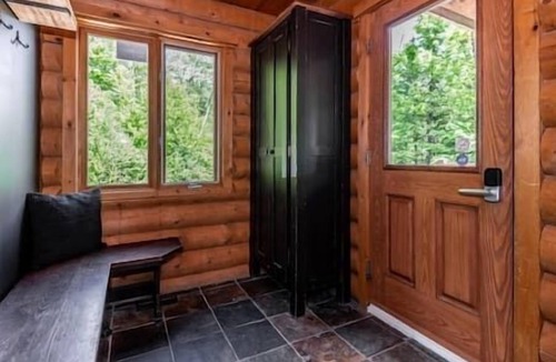 Labelle House | Chalet HURON /15 Guest /EV Car