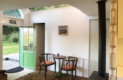 Saint-Remy-Boscrocourt Ski Chalet | Chalet in a green setting, tennis court and sea view