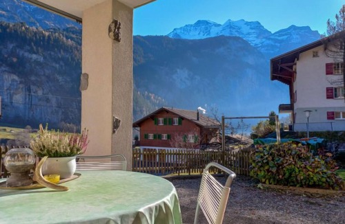 Lauterbrunnen Apartment | Chalet im Gässli by Interhome