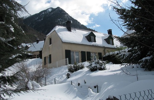 Cauterets Ski Chalet | Chalet in Cauterets