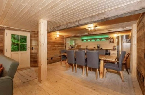 Rossiniere Ski Chalet | Chalet in Gstaad near Ski Slopes