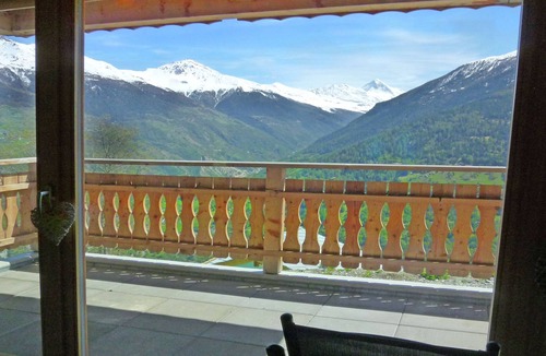 Heremence Ski Chalet | Chalet in Heremence With Stunning Alpine Views