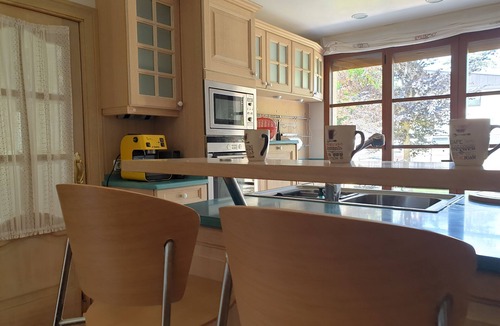 Jaca House | CHALET IN JACA. SKI. PRIVATE POOL