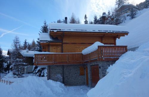 Agettes Ski Chalet | Chalet in Les Masses with ski storage