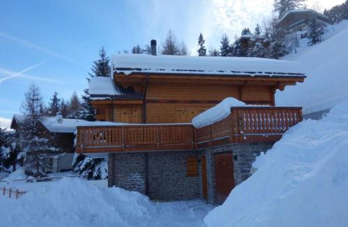 Agettes Ski Chalet | Chalet in Les Masses with ski storage