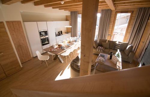Praz-sur-Arly Ski Chalet | Chalet in Megève with Mont-Blanc Views