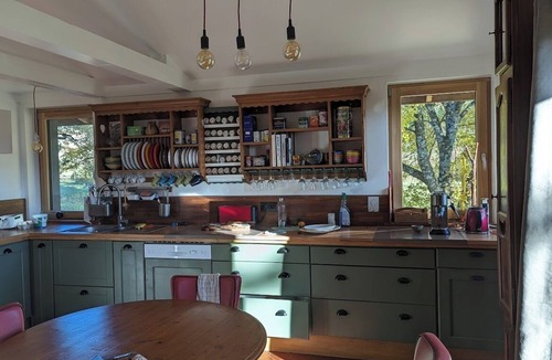 Mens Ski Chalet | Chalet in Mens