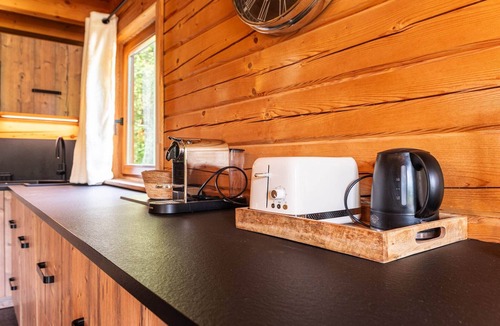 Morillon Apartment | Chalet in Morillon with Sauna & Mountain Views