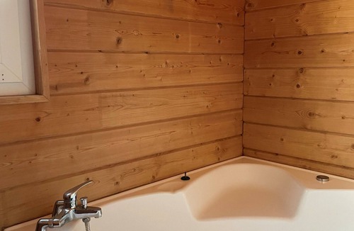 Rhodes Ski Chalet | Chalet in Rhodes