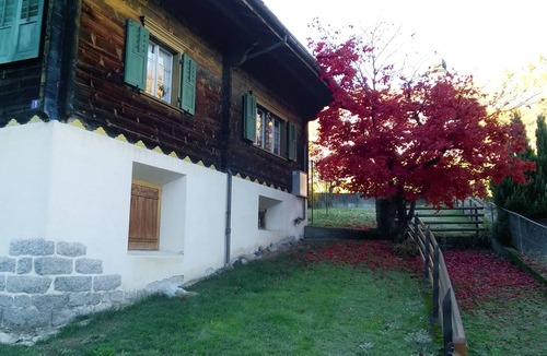 Tavanasa House | Chalet in Switzerland, 10 minutes from the slopes