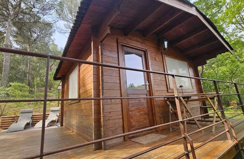 Meyreuil Ski Chalet | Chalet in the woods