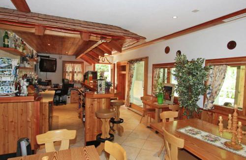 Saas-Balen Ski Chalet | Chalet in Valais near Ski Lift & Saas Valley