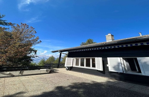 Veysonnaz Ski Chalet | Chalet in Veysonnaz with mountain views