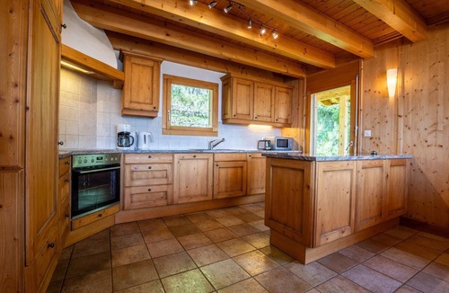 Nendaz Ski Chalet | Chalet in Veysonnaz with balcony